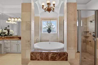 3072 Rosebud Court, Grand Prairie, TX 75104 - Photo 18