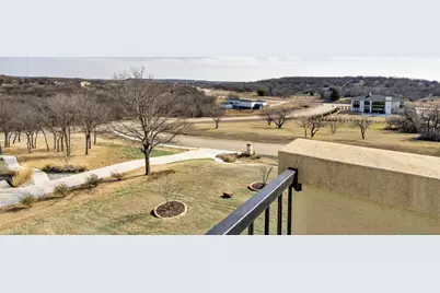 3072 Rosebud Court, Grand Prairie, TX 75104 - Photo 32