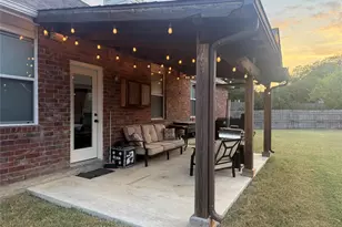 4402 Baskerville Dr, Garland, TX 75043 - Photo 22