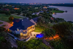 1916 W Emerald Bend Ct, Granbury, TX 76049 - Photo 34