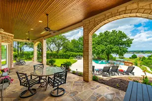 1916 W Emerald Bend Ct, Granbury, TX 76049 - Photo 24