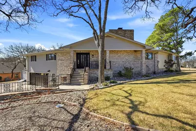 231 Cayuga Trail, Lake Kiowa, TX 76240 - Photo 1