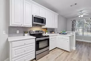 1100 Breezewood Dr, Lewisville, TX 75077 - Photo 4