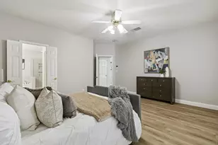 1100 Breezewood Dr, Lewisville, TX 75077 - Photo 8