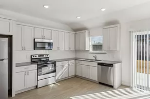 1803 Boxwood Dr, Sherman, TX 75092 - Photo 10