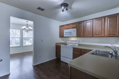 7445 Sienna Ridge Lane, Fort Worth, TX 76131 - Photo 12