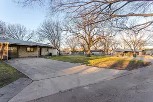 1412 Morrison Pl, Garland, TX 75040 - Photo 24