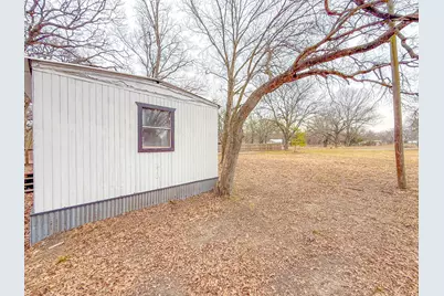 17340 County Road 3321, Frost, TX 76641 - Photo 20