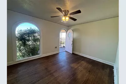 3521 W 7th Street #2, Fort Worth, TX 76107 - Photo 2