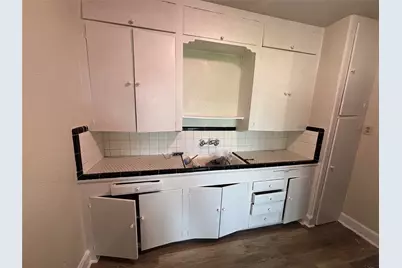 3521 W 7th Street #2, Fort Worth, TX 76107 - Photo 10