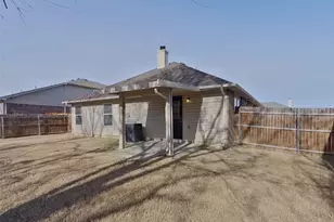 736 Elizabeth Dr, Burleson, TX 76028 - Photo 14