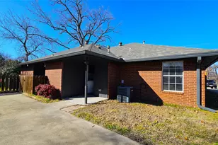 901 W Congress St, Denton, TX 76201 - Photo 34