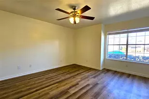 901 W Congress St, Denton, TX 76201 - Photo 24