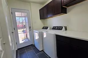 901 W Congress St, Denton, TX 76201 - Photo 14