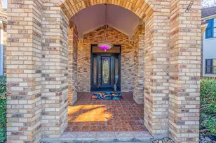 2200 Castle Rock Rd, Arlington, TX 76006 - Photo 2
