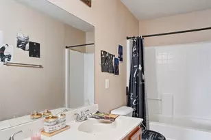 1424 Bumble Bee Dr, Lancaster, TX 75134 - Photo 28