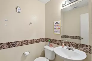 1424 Bumble Bee Dr, Lancaster, TX 75134 - Photo 12