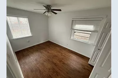 4823 Newmore Avenue, Dallas, TX 75209 - Photo 10