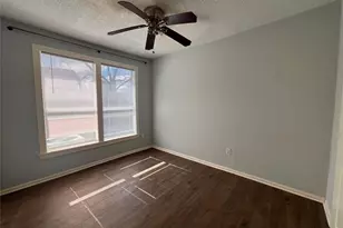 843 N Clinton Ave, Dallas, TX 75208 - Photo 8