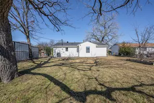 2636 Larry Dr, Dallas, TX 75228 - Photo 14