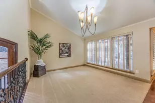 2627 Lakehill Ln, Carrollton, TX 75006 - Photo 4