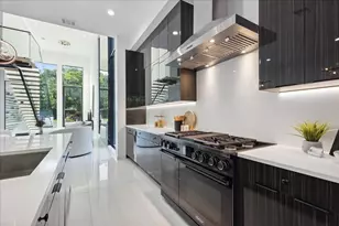 3828 Eaton Dr, Dallas, TX 75220 - Photo 8