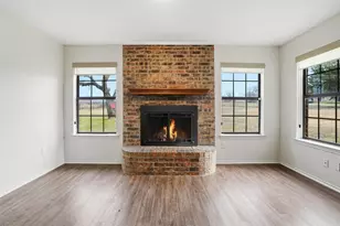 253 Co Rd 4899, Boyd, TX 76023 - Photo 6