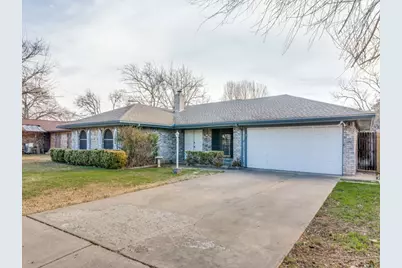 7613 Marlborough Drive W, Fort Worth, TX 76134 - Photo 2