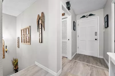 5702 Meadow Wood Lane, Fort Worth, TX 76112 - Photo 6