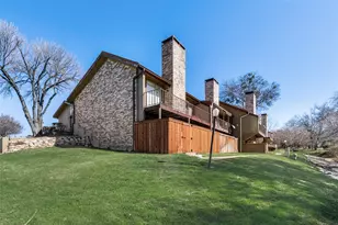 5702 Meadow Wood Ln, Fort Worth, TX 76112 - Photo 28