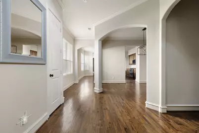 5554 Martel Avenue, Dallas, TX 75206 - Photo 4