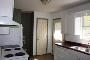 701 SW 1st St, Cooper, TX 75432 - Photo 8