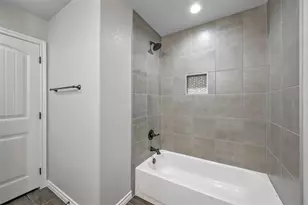 228 St Charles Dr, Springtown, TX 76082 - Photo 14