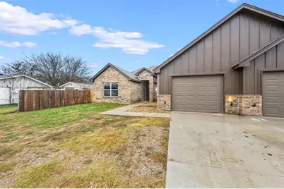 228 Saint Charles Drive #B, Springtown, TX 76082 - Photo 18