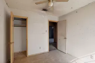 404 Nathan St, Burleson, TX 76028 - Photo 16