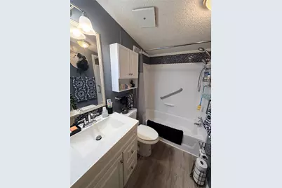 54 Spring Creek Circle, Grand Prairie, TX 75054 - Photo 10