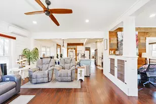 701 N Mason St, Bowie, TX 76230 - Photo 4