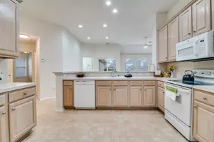 2185 Crestlake Dr, Rockwall, TX 75087 - Photo 10