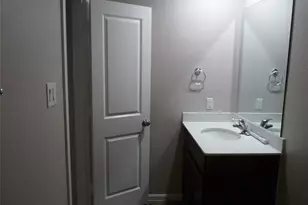 14020 Danesdale Dr, Pilot Point, TX 76258 - Photo 24