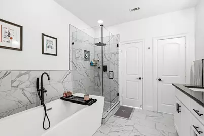 13641 Cobblestone Drive, Dallas, TX 75244 - Photo 20