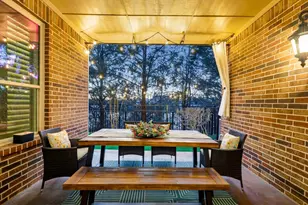 13641 Cobblestone Dr, Farmers Branch, TX 75244 - Photo 2