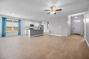 9557 Alderleaf Trl, Crowley, TX 76036 - Photo 14