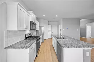 9557 Alderleaf Trl, Crowley, TX 76036 - Photo 10