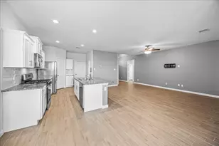 9557 Alderleaf Trl, Crowley, TX 76036 - Photo 12