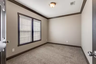 421 Overland Trail, McKinney, TX 75071 - Photo 16