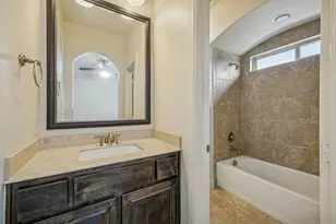 5717 Naples Dr, Flower Mound, TX 75028 - Photo 32