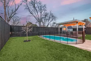 820 Warren Way, Richardson, TX 75080 - Photo 18