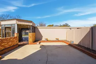 5810 Marina Dr, Garland, TX 75043 - Photo 26