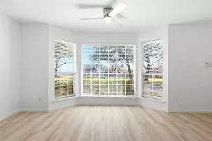 5810 Marina Dr, Garland, TX 75043 - Photo 4