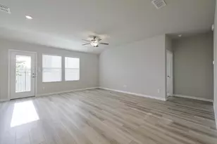 3305 Chasemoor Dr, Denton, TX 76207 - Photo 10